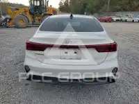 2023 KIA Forte photo