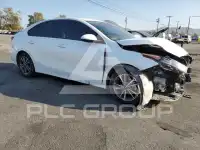 2023 KIA Forte фото