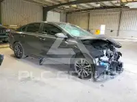 2023 KIA Forte фото
