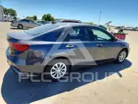 2023 KIA Forte фото