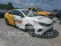 2023 KIA Forte фото