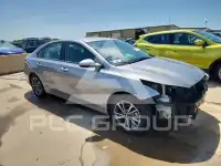 2023 KIA Forte фото