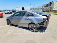 2023 KIA Forte фото
