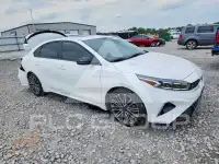 2023 KIA Forte фото