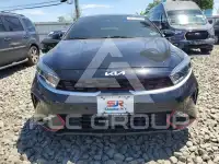 2023 KIA Forte фото