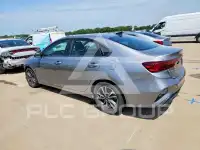 2023 KIA Forte фото