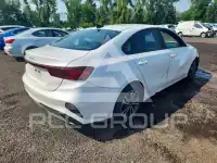 2023 KIA Forte фото