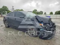 2023 KIA Forte фото
