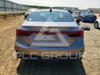 2023 KIA Forte фото