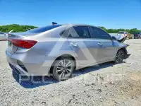 2023 KIA Forte фото