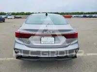 2023 KIA Forte фото