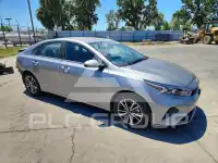 2023 KIA Forte фото