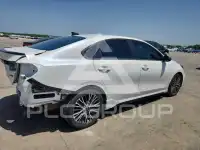2023 KIA Forte фото
