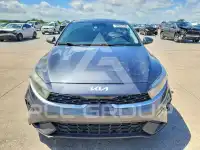 2023 KIA Forte фото