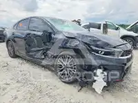 2023 KIA Forte фото