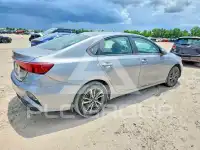 2023 KIA Forte photo