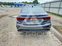 2023 KIA Forte фото