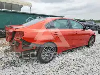 2023 KIA Forte фото