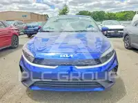 2023 KIA Forte photo
