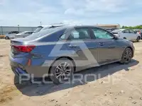 2023 KIA Forte photo