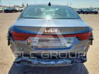 2023 KIA Forte фото