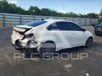 2023 KIA Forte фото