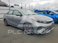 2023 KIA Forte фото
