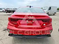2023 KIA Forte фото