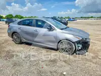 2023 KIA Forte фото