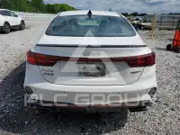 2023 KIA Forte photo