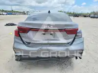 2023 KIA Forte фото