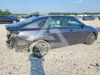 2023 KIA Forte фото