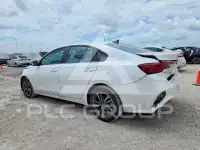 2023 KIA Forte фото