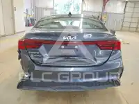 2023 KIA Forte фото