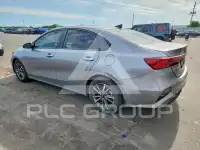 2023 KIA Forte фото