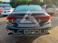 2023 KIA Forte фото
