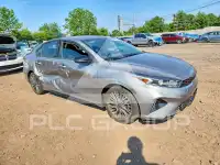 2023 KIA Forte photo