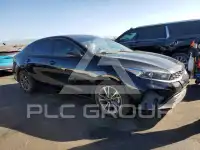 2023 KIA Forte фото