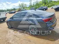 2023 KIA Forte фото