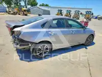 2023 KIA Forte фото
