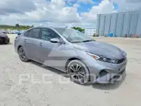 2023 KIA Forte фото