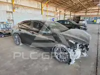 2023 KIA Forte фото