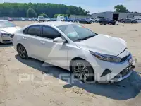 2023 KIA Forte фото