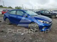 2023 KIA Forte фото