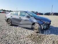 2023 KIA Forte фото