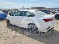 2023 KIA Forte фото