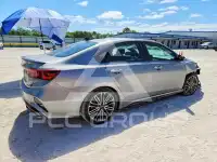 2023 KIA Forte фото
