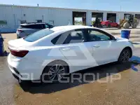 2023 KIA Forte фото