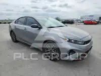 2023 KIA Forte фото