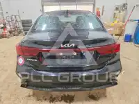 2023 KIA Forte фото